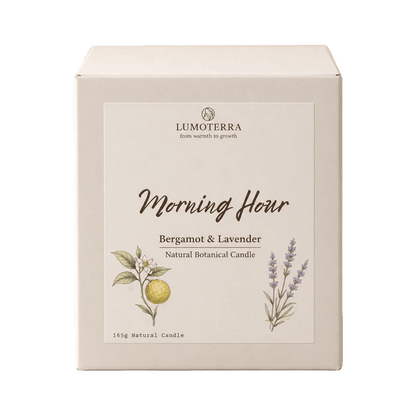 Morning Hour: handgemaakte kaars met lavendel en bergamot van Lumoterra